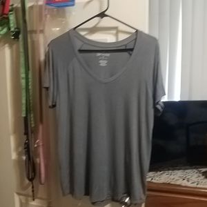 American Eagle Outfitters t-shirt